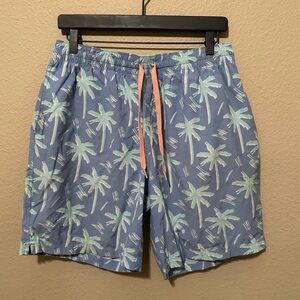 Chubbies Men’s Palm Tree Patterned Swim Trunks